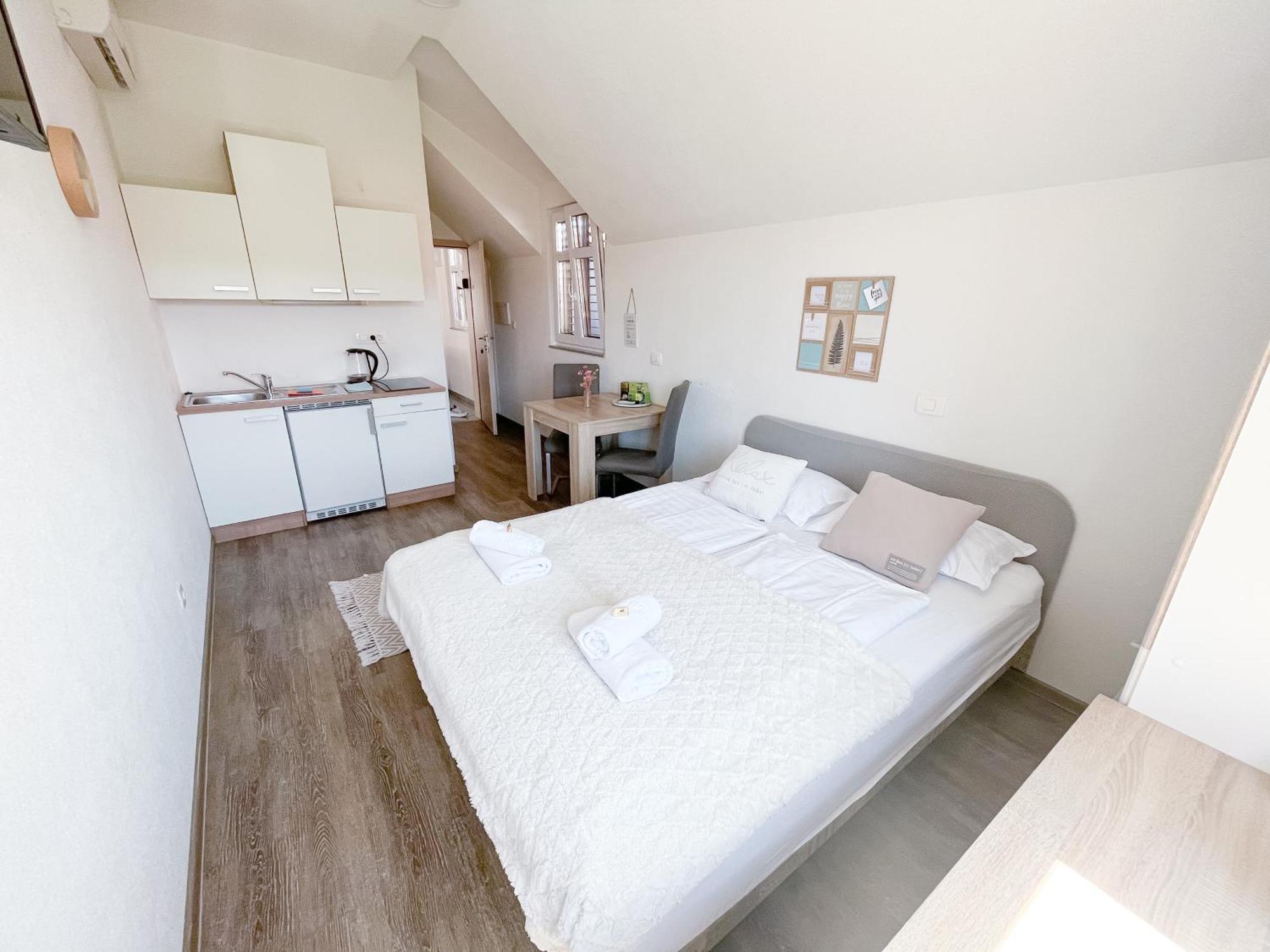 לובליאנה Anita'S Studio Apartments מראה חיצוני תמונה
