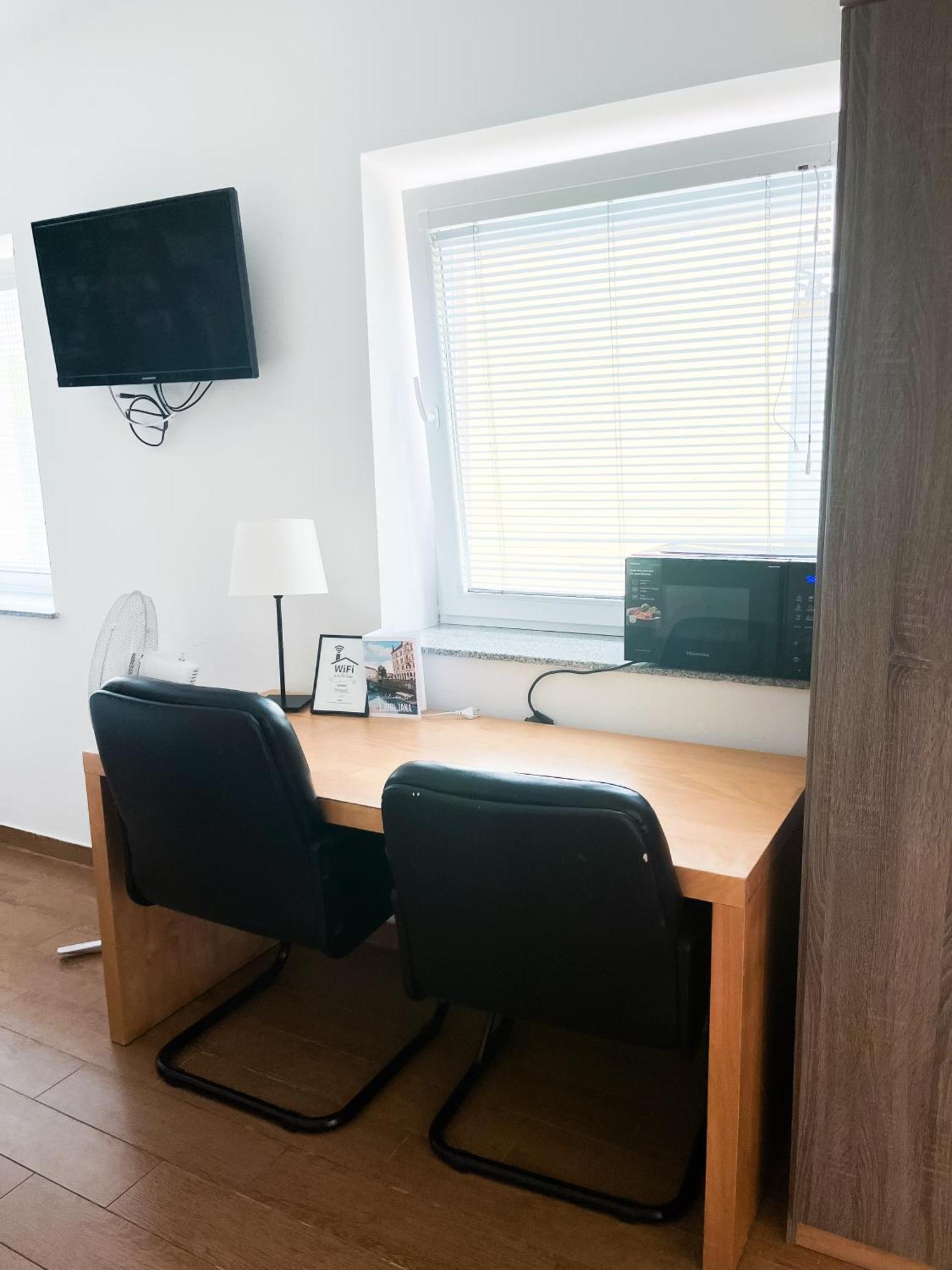 לובליאנה Anita'S Studio Apartments מראה חיצוני תמונה