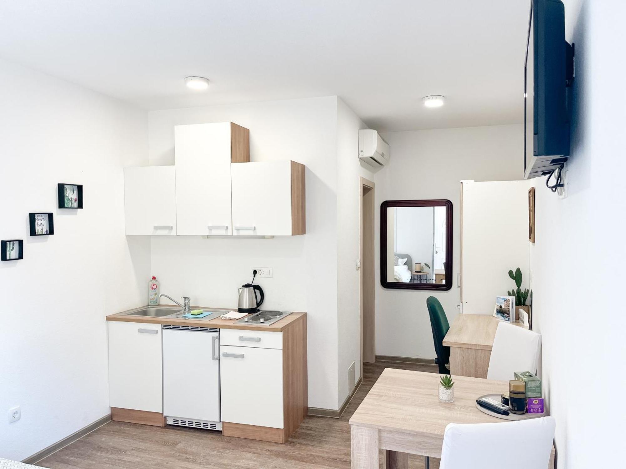 לובליאנה Anita'S Studio Apartments מראה חיצוני תמונה